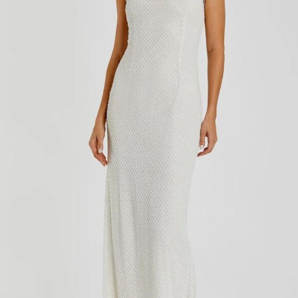 Mac Duggal Dresses & Skirts - Mac Duggal White Fully Sequin